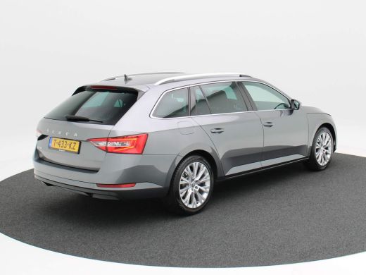 Skoda Superb Combi 1.5 TSi 150 Pk Automaat Business Edition Plus | Cruise | Elek. Achterklep | Stoel Verw. | C... ActivLease financial lease