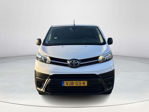 Toyota ProAce Worker 2.0 D-4D Navigator ActivLease financial lease
