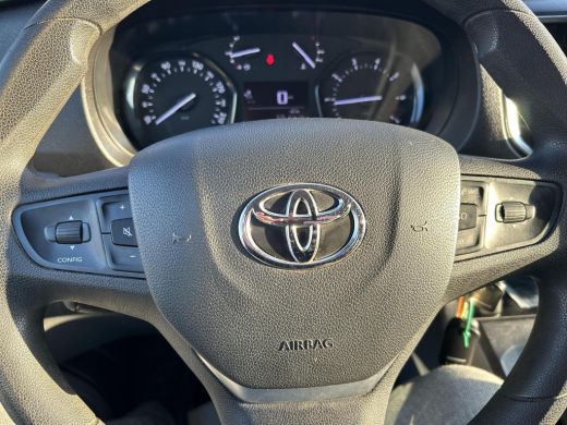 Toyota ProAce Worker 2.0 D-4D Navigator ActivLease financial lease