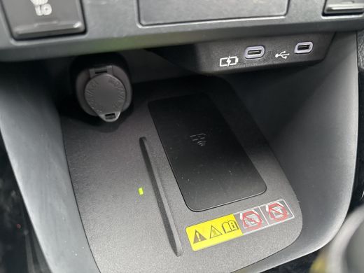 Toyota Yaris 1.5 Hybrid 130 Executive | Navigatie | Apple CarPlay/Android auto | Achteruitrijcamera ActivLease financial lease