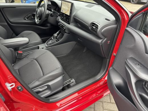 Toyota Yaris 1.5 Hybrid 130 Executive | Navigatie | Apple CarPlay/Android auto | Achteruitrijcamera ActivLease financial lease