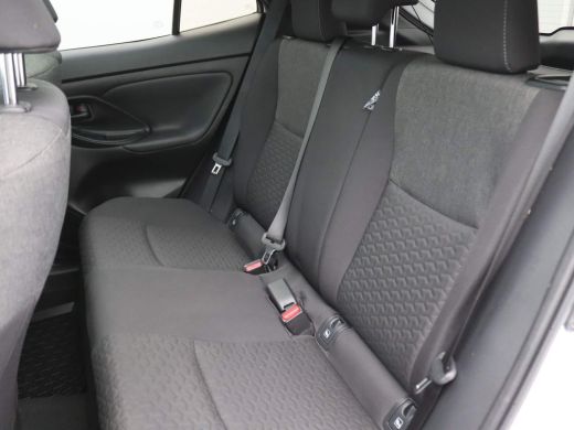 Toyota Yaris Cross 1.5 Hybrid Dynamic 115PK Aut. Achteruitrijcamera, Adaptieve Cruise Controle, Panoramadak, Head-Up... ActivLease financial lease