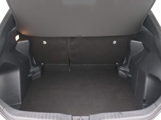 Toyota Yaris Cross 1.5 Hybrid Dynamic 115PK Aut. Achteruitrijcamera, Adaptieve Cruise Controle, Panoramadak, Head-Up... ActivLease financial lease