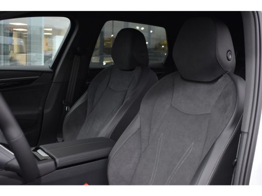 Volkswagen ID.7 Tourer Volkswagen 77kWh 286PK Pro Business | TREKHAAK | NAVIGATIE | 20 INCH ActivLease financial lease