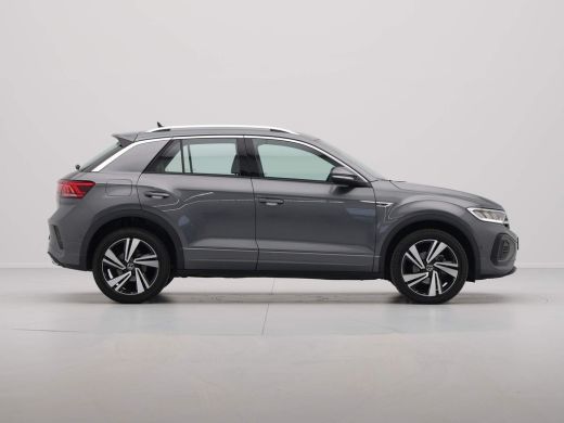 Volkswagen T-Roc 1.5 TSI 150pk DSG R-Line Private Lease 598,- pm obv 10.000km/48mnd 263 ActivLease financial lease