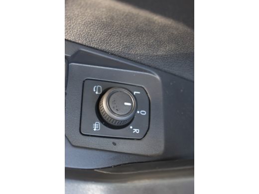 Volkswagen Taigo Volkswagen 1.0 TSI Life Edition Automaat | Zijruiten achter en achterruit getint 65% lichtabsorbe... ActivLease financial lease