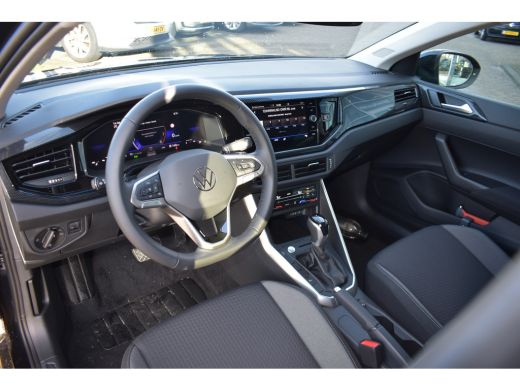 Volkswagen Taigo Volkswagen 1.0 TSI Life Edition Automaat | Zijruiten achter en achterruit getint 65% lichtabsorbe... ActivLease financial lease