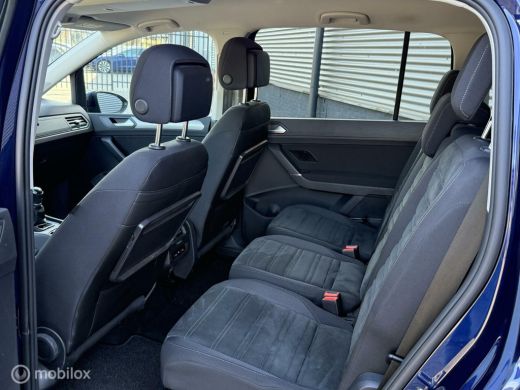 Volkswagen Touran 1.0 TSI Comfortline Business ActivLease financial lease