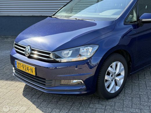 Volkswagen Touran 1.0 TSI Comfortline Business ActivLease financial lease