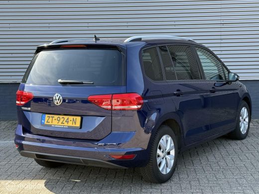 Volkswagen Touran 1.0 TSI Comfortline Business ActivLease financial lease