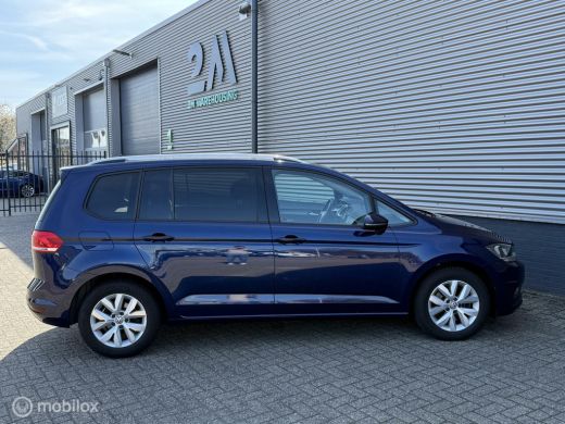 Volkswagen Touran 1.0 TSI Comfortline Business ActivLease financial lease