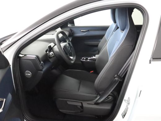 Volvo  EX30 Single Motor Extended Range Plus 272pk | Gratis Wallbox !! |  19" Lichtmetalen velgen | LED-verli... ActivLease financial lease