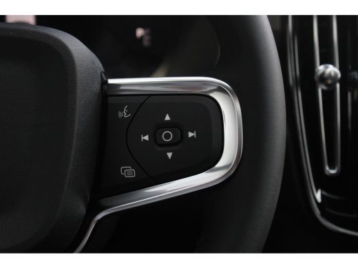 Volvo  XC40 Single Motor Extended Range Ultimate 82 kWh | 20" | Pixel LED | Microtech / Nubuck bekleding | Ge... ActivLease financial lease