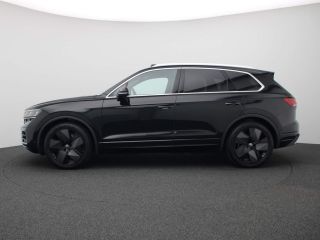 Volkswagen Touareg 3.0 TSi eHybrid 4MOTION Elegance 381PK DSG 360 gr. camera, head-up, leder, stoelventilatie, lucht...