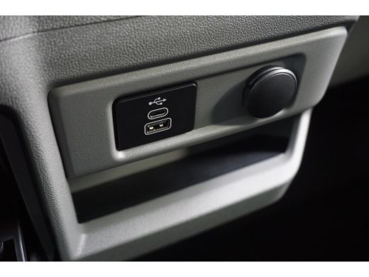 Ford E-Transit Custom 340 L2H1 Limited 65 kWh | Nieuw Te Bestellen | Demo, Proefrijden Mogelijk! | | Nieuw Te Bestellen... ActivLease financial lease