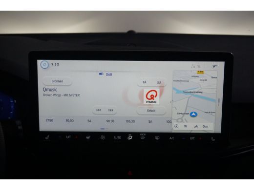Ford FOCUS Wagon Wagon 1.0 EcoBoost Hybrid ST Line X | Winterpack | Carplay | Panoramadak | Camera | 18 inch | Win... ActivLease financial lease