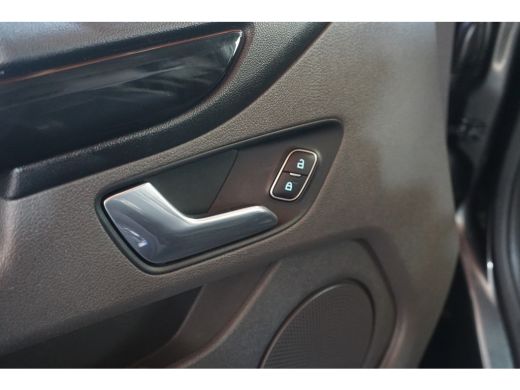 Ford Transit Custom 310 2.0 TDCI L1H1 Sport | Camera | Navi | DAB | Bi-Xenon | Trekhaak | | Camera | Navi | DAB | Bi-... ActivLease financial lease