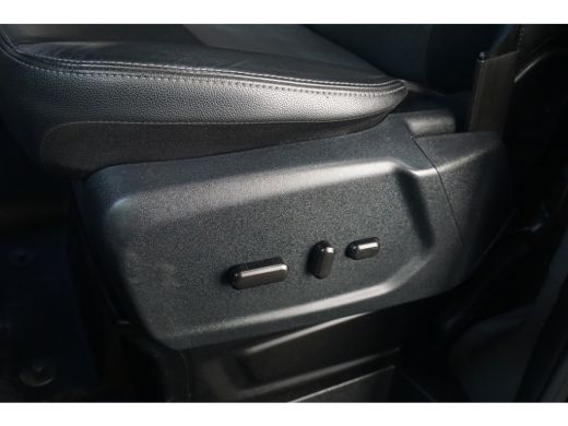 Ford Transit Custom 310 2.0 TDCI L1H1 Sport | Camera | Navi | DAB | Bi-Xenon | Trekhaak | | Camera | Navi | DAB | Bi-... ActivLease financial lease