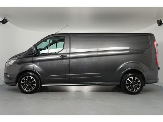 Ford Transit Custom 320 2.0 TDCI L2H1 Sport | Automaat | Navi By App | Camera | Stoelverwarming | Voorruitverwarming ... ActivLease financial lease