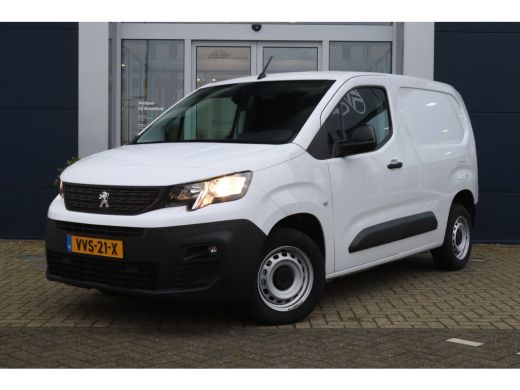 Peugeot Partner 1.5 BlueHDi 100 S&S L1 | Cruise Control | Camera | Navi | Carplay | Sensoren | Airco | Peugeot Partner 1.5 BlueHDi 100 S&S L1 | Cruise Control | Camera | Navi | Carplay | Sensoren | Airco |