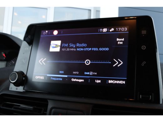 Peugeot Partner 1.5 BlueHDi 100 S&S L1 | Cruise Control | Camera | Navi | Carplay | Sensoren | Airco | ActivLease financial lease