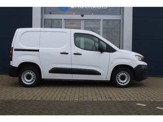 Peugeot Partner 1.5 BlueHDi 100 S&S L1 | Cruise Control | Camera | Navi | Carplay | Sensoren | Airco | ActivLease financial lease