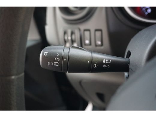 Renault Trafic 2.0 dCi 145 T29 L2H1 DC Comfort Automaat | 1e Eigenaar! | LED | Navigatie | Trekhaak | Airco | Pa... ActivLease financial lease