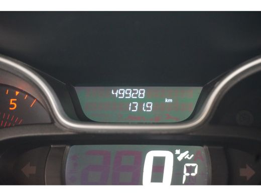 Renault Trafic 2.0 dCi 145 T29 L2H1 DC Comfort Automaat | 1e Eigenaar! | LED | Navigatie | Trekhaak | Airco | Pa... ActivLease financial lease