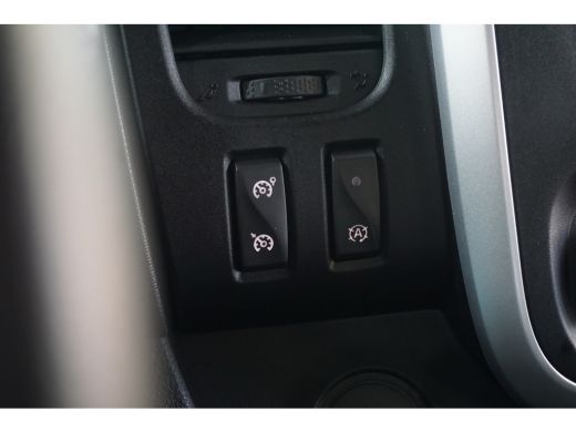 Renault Trafic 2.0 dCi 145 T29 L2H1 DC Comfort Automaat | 1e Eigenaar! | LED | Navigatie | Trekhaak | Airco | Pa... ActivLease financial lease