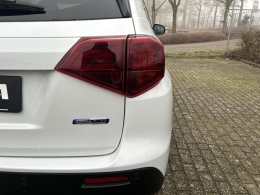 Suzuki Vitara 1.4 Boosterjet Style Smart Hybrid ActivLease financial lease