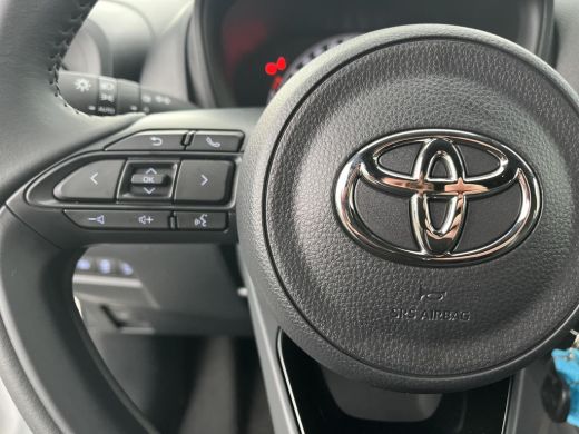 Toyota Aygo X 1.0 VVT-i MT Play | Nieuw uit voorraad leverbaar | Private lease vanaf €299,- p.m. ActivLease financial lease