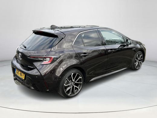 Toyota Corolla 1.8 Hybrid Executive ActivLease financial lease