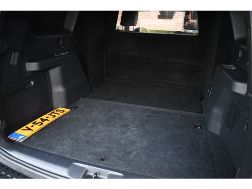 Toyota Land Cruiser 2.8 D-4D Blind Van Executive Trekh ACC Stoelvent Leder BPM-vrij ActivLease financial lease