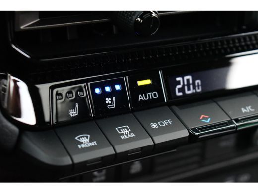 Toyota Land Cruiser 2.8 D-4D Blind Van Executive Trekh ACC Stoelvent Leder BPM-vrij ActivLease financial lease