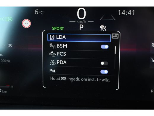 Toyota Land Cruiser 2.8 D-4D Blind Van Executive Trekh ACC Stoelvent Leder BPM-vrij ActivLease financial lease