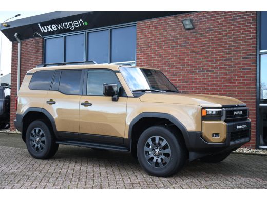 Toyota Land Cruiser 2.8 D-4D Blind Van Executive Trekh ACC Stoelvent Leder BPM-vrij ActivLease financial lease