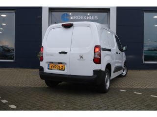Peugeot Partner 1.5 BlueHDi 100 S&S L1 | Cruise Control | Camera | Navi | Carplay | Sensoren | Airco | Peugeot Partner 1.5 BlueHDi 100 S&S L1 | Cruise Control | Camera | Navi | Carplay | Sensoren | Airco |