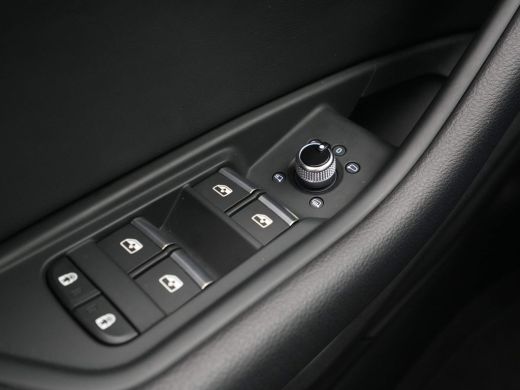 Audi A5 Sportback 35 TFSI S edition Competition Panoramadak Matrix S Line 51 ActivLease financial lease