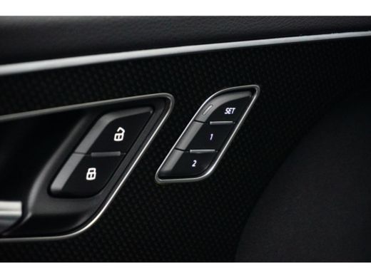 Audi Q8 Audi 60 TFSI e quattro Pro Line S Competition Audi Q8 60 TFSI e quattro Pro Line S Competition 47... ActivLease financial lease