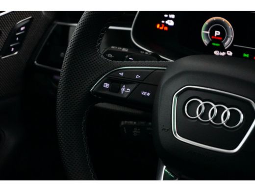 Audi Q8 Audi 60 TFSI e quattro Pro Line S Competition Audi Q8 60 TFSI e quattro Pro Line S Competition 47... ActivLease financial lease