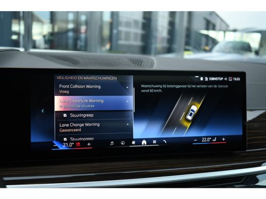 BMW X5 xDrive50e M-Sport Pano Trekh 360 H/K Soft-close HUD Gesture 8dkm!!! BTW-AUTO! ActivLease financial lease
