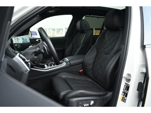 BMW X5 xDrive50e M-Sport Pano Trekh 360 H/K Soft-close HUD Gesture 8dkm!!! BTW-AUTO! ActivLease financial lease