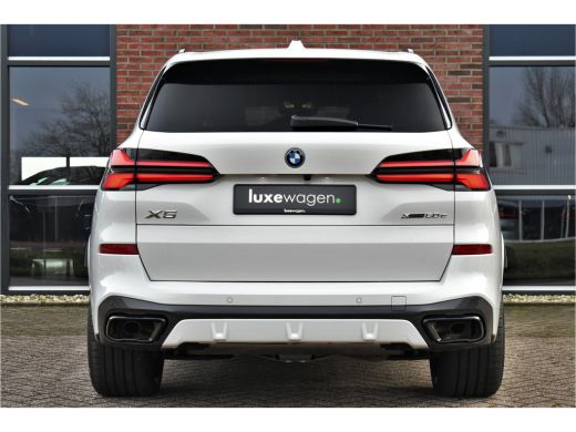 BMW X5 xDrive50e M-Sport Pano Trekh 360 H/K Soft-close HUD Gesture 8dkm!!! BTW-AUTO! ActivLease financial lease