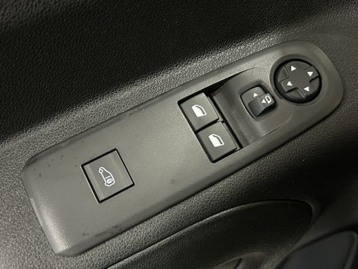 Citroën Berlingo 1.5 BlueHDi 100 S&S L1 Citroen Berlingo 1.5 BlueHDi 100 S&S L1 € 2.945,- Voorraad Voordeel | Pakk... ActivLease financial lease