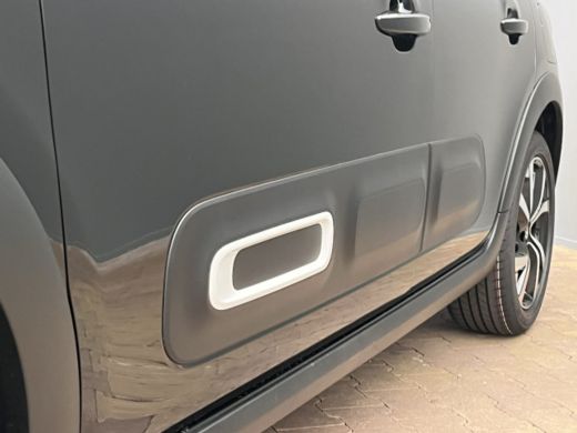 Citroën C3 1.2 PureTech Max | Airco (automatisch) | Cruise control | Lichtmetalen velgen 17" ActivLease financial lease