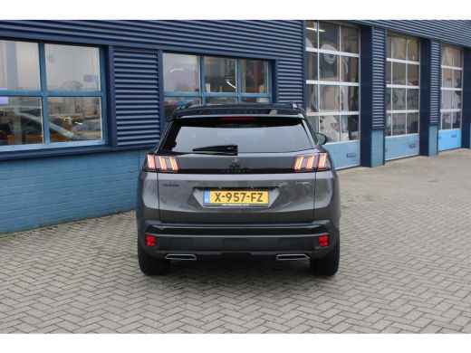 Peugeot 3008 Peugeot 1.6 HYbrid 225 pk GT Panodak | adaptive cruisecontrol | navigat | Achterbank in delen nee... ActivLease financial lease