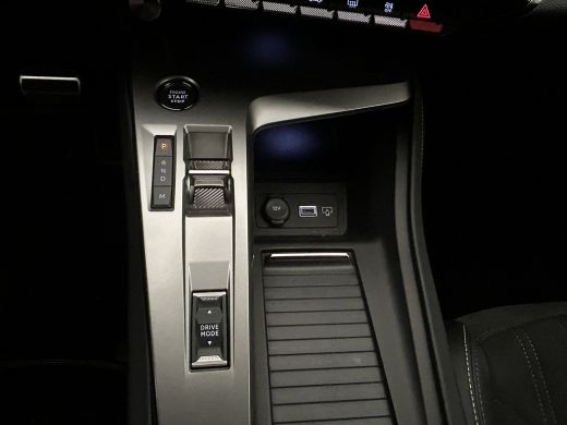 Peugeot 408 Peugeot 1.2 Hybrid 136 e-DCS6 GT | Achteruitrijcamera | Cruise control adaptief met Stop&Go | DAB... ActivLease financial lease