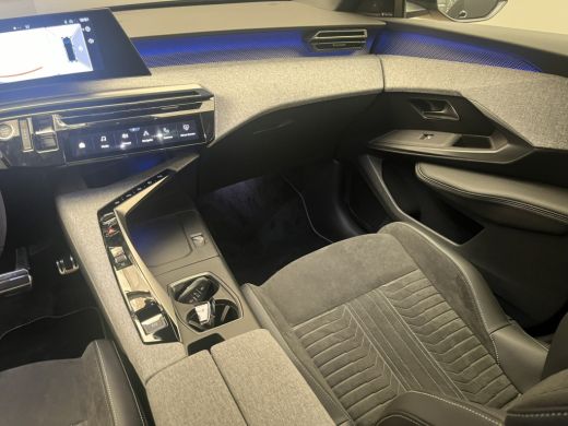Peugeot E-3008 Peugeot GT Avantage 73 kWh | Apple Carplay/Android Auto|telefoonintegratie premium | Lichtmetalen... ActivLease financial lease