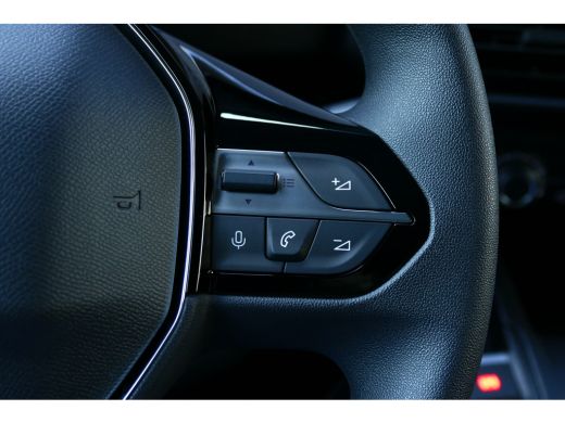 Peugeot Partner 1.5 BlueHDi 100 S&S L1 € 2.330,- Voorraad Voordeel | Pakket Comfort Connect | schuifdeur links | ... ActivLease financial lease