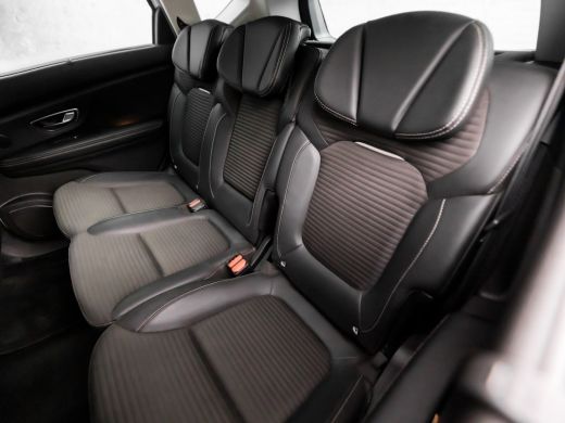Renault Scénic 1.2 TCe Bose Sport (GROOT NAVI, DIGITAL COCKPIT, LED KOPLAMPEN, CAMERA, BOSE AUDIO, LEDER, SPORTS... ActivLease financial lease
